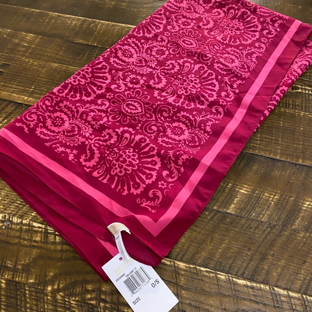 Michae Kors Scarf